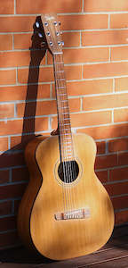 OONA™ Grand Performance, solid wood acoustic guitar. Red cedar soundboard, ros&hellip;