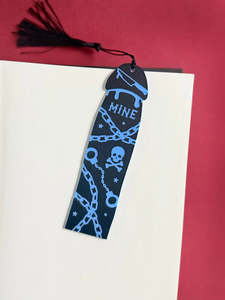 Bookish Gifts: Dark Romance Cockmark