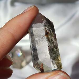 Towers: Lodolite Quartz | Mini Tower