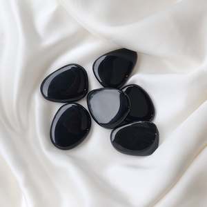 Flat Stones: Obsidian | Flat Stone