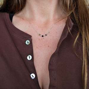 Palm Stones: Green Tourmaline Necklace | Silver