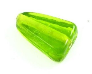Handmade Glass Beads Single Colour: Indian Glass, Plain, Triangle, Olivine, 16x11mm (40gms - 24pcs)