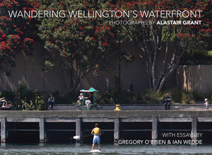 Products: Wandering Wellington’s Waterfront – Steele Roberts Aotearoa