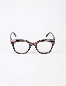 Eyewear: Cleo Readers - Black Tort