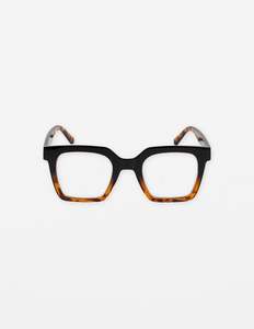 Readers: Milan Readers - Tort