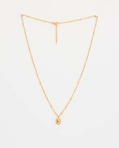 Necklace Oval Charm Gold