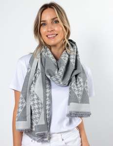Scarves 1: Houndstooth Scarves