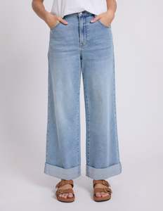 Denim Collection: Ronnie Jeans - Light Wash