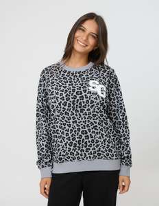 Essential Sweatshirt - Grey Leopard