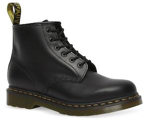 Dr Martens: Dr Martens 101 6 Eye Boot Black - Nappa