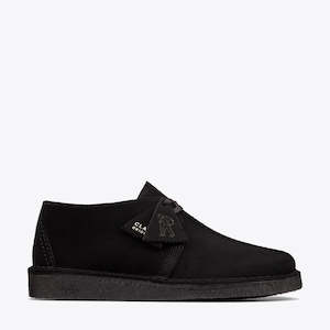 Clarks Originals: Clarks Desert Trek - Black Suede