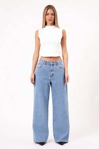 Abrand Jeans: Abrand 95 Mid Super Baggy - Gigi - Mid Blue