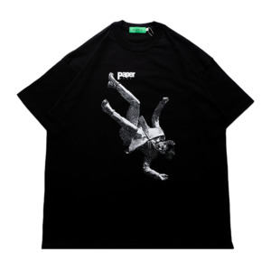 Paper Falling Down Tee -Black