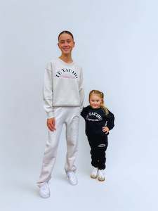 Studio Team Wear: Te Tauihu Performing Arts Studio - Cuffless Trackie Womens
