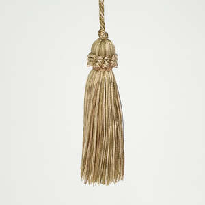 Troynorth Seasons Range: Troynorth - Seasons Range - April Key Tassel