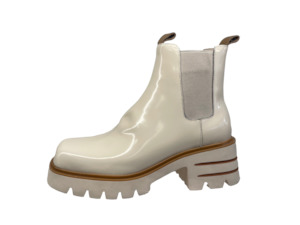 Womens Boots Heels: DJANGO & JULIETTE BREDA