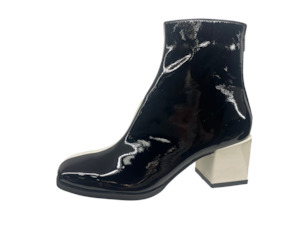 Womens Boots Heels: DJANGO & JULIETTE WARONI