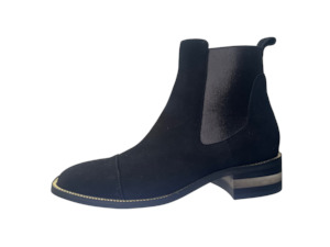 Womens Boots: DJANGO & JULIETTE FUPPY