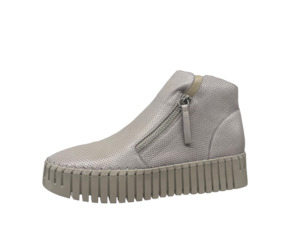 Womens Boots: DJANGO & JULIETTE BADOL