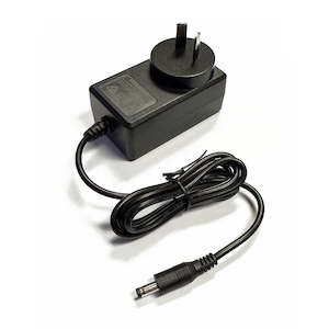 Topcon AD-17 Battery Charger