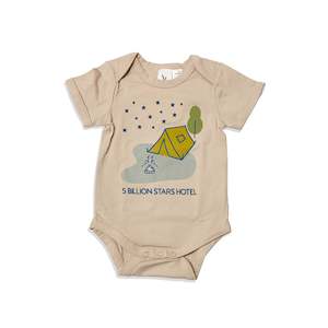 Ss 22: 5 BILLION STARS HOTEL SHORT SLEEVE BODYSUIT - SAND COLOUR