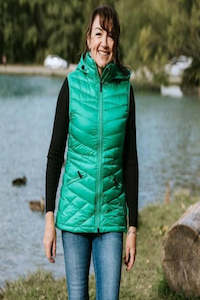 Moke: Mary Claire packable vest / Emerald