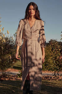 Verge Dress/ Caramel