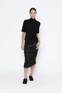 Essentials: Gracie Top / Black