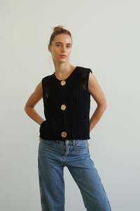 Etta Vest/Black