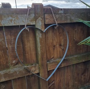 Hanging Hoop Heart - STIM CRAFTMANSHIP