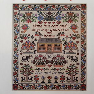 Paws and Claws – Long Dog