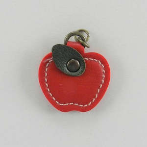 Bag Making Supplies: Inazuma Zipper Pull - Red Apple
