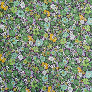A Discount Voucher Collection: Sagami Lawn in Green