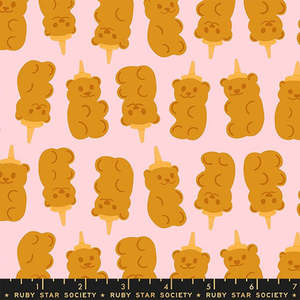 A Discount Voucher Collection: Egg and Friends Honey Bears in Cotton Candy Pink