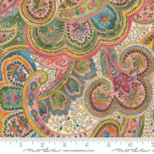 Remnants On Sale: Chelsea Garden - Posh Paisley in Porcelain/Multi Remnant 29cm