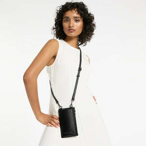 Handbags All: Status Anxiety Voyager Bag - Black