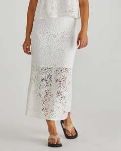 Sass: Sass Kai Chrocet Lace Skirt - White