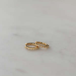 Sleepers: Sophie Mini Rock Huggies Clear - Gold