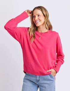 Good Friday Discount: Elm Divine Crew - Dark Pink