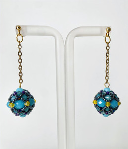 Products: Miley Stitched By Pippi