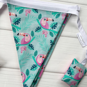 Toucans – StitchGirl