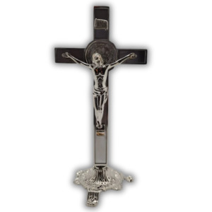 Religious Items: Standing Crucifix: 12cm x 26cm