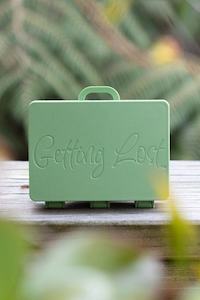 GETTING LOST - SUITCASES
