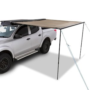Rhino-Rack 2.5m Sunseeker Awning and Sidewall Bundle