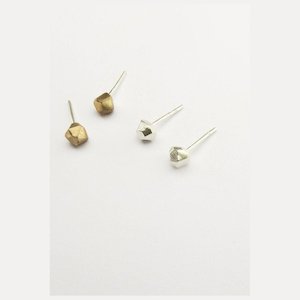Earrings: Nugget Earing Studs in Bronze or Silver