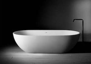 Pre Xmas 2021 Stock: Justina Stone Bath - Popular Design - 1650mm - ST12
