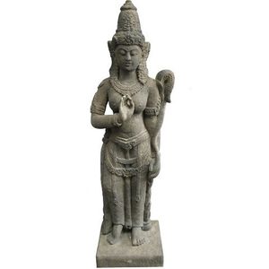Dewi Tara Standing