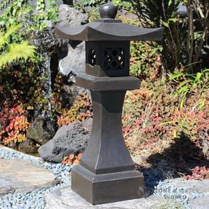 Gardenware: Antique Style Lantern