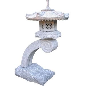 Gardenware: Rankei Gata Lantern