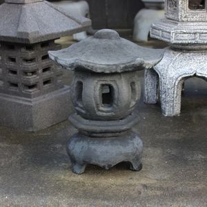 Gardenware: Small Round Lantern